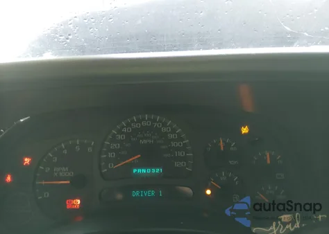 2004 Chevrolet Suburban 1500 Lt из США, поврежденный, VIN 3GNEC16Z94G227866